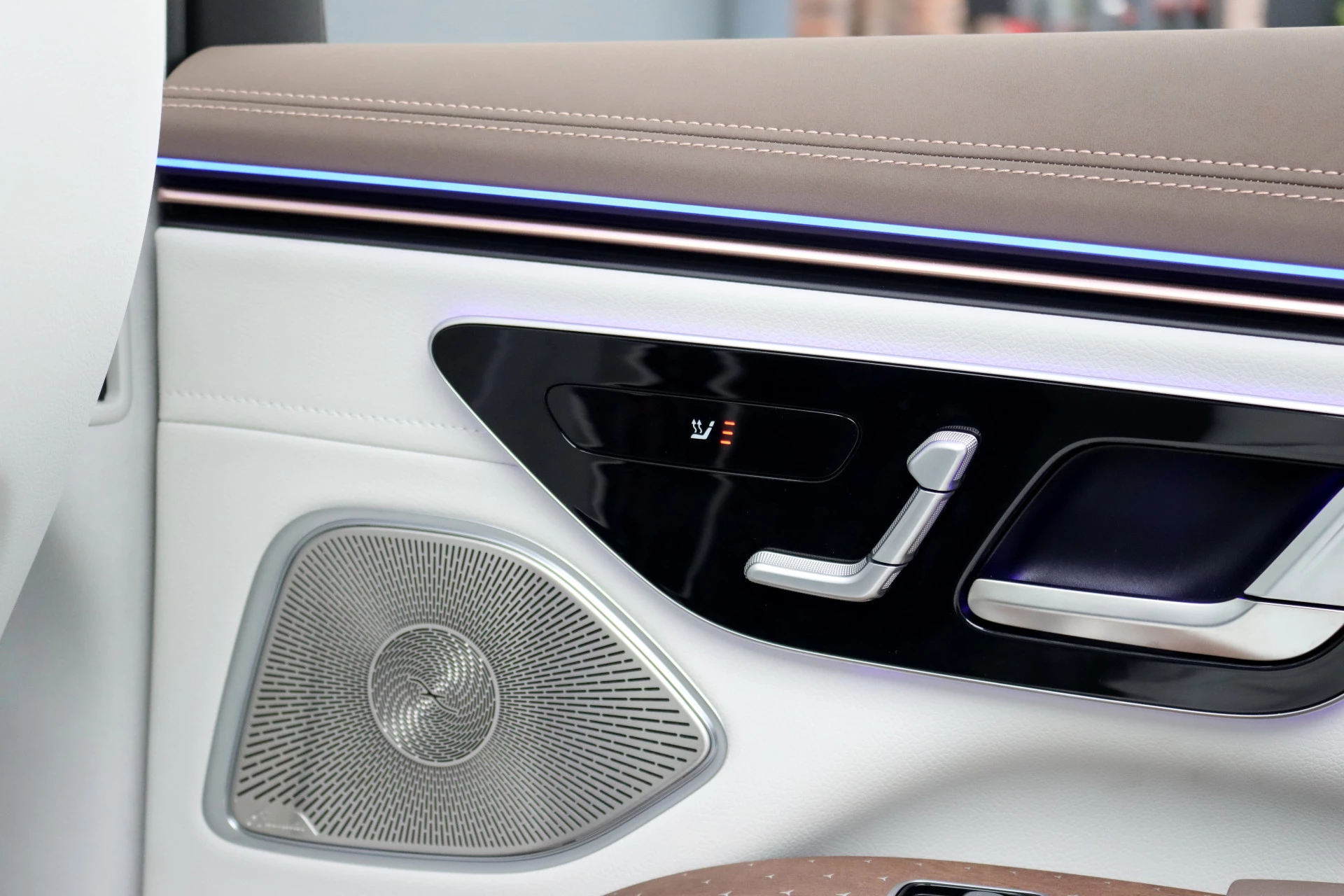 Hoofdafbeelding Mercedes-Benz EQS