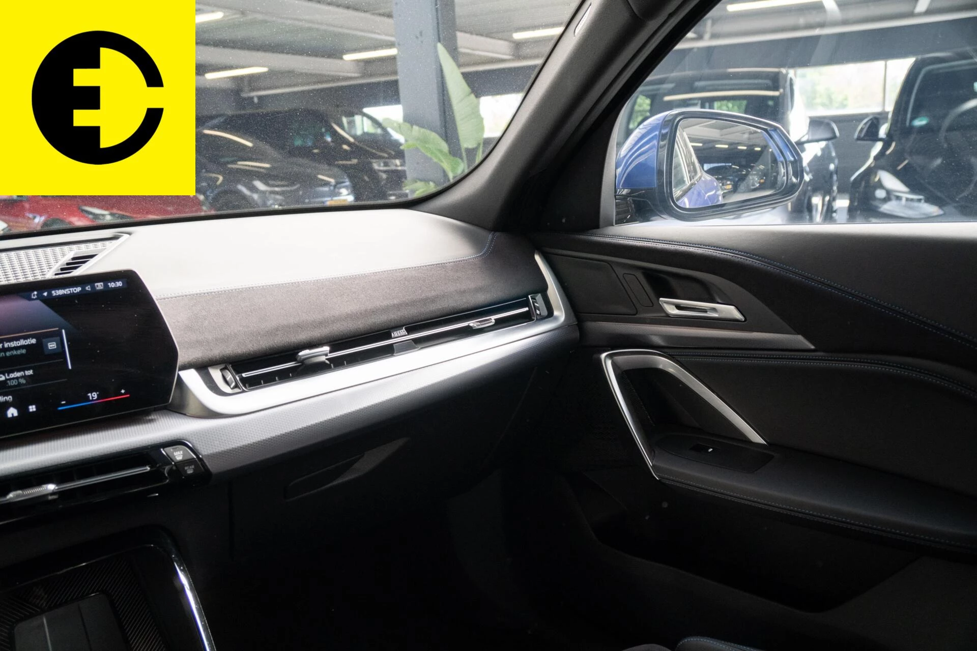 Hoofdafbeelding BMW iX2