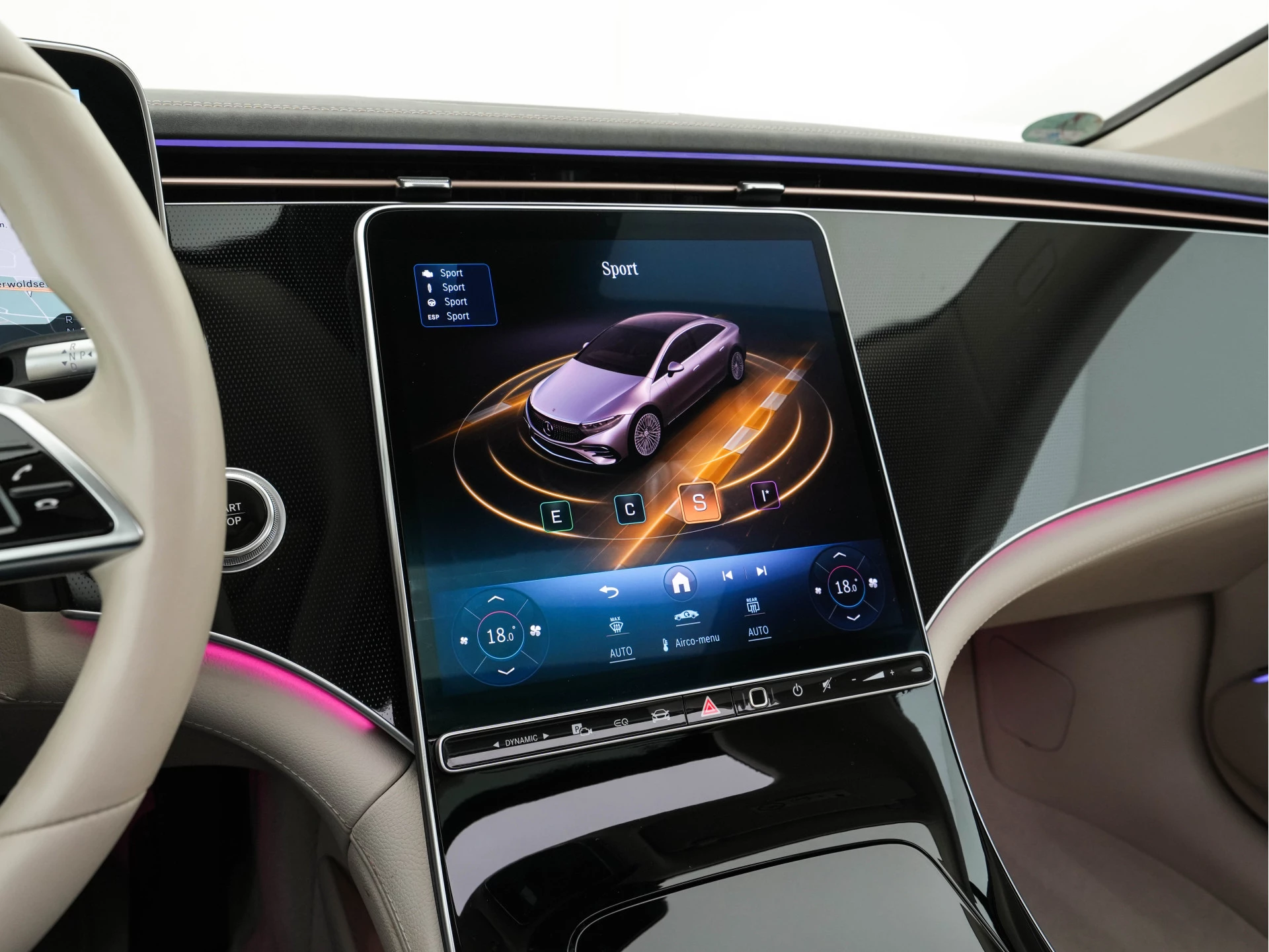 Hoofdafbeelding Mercedes-Benz EQS