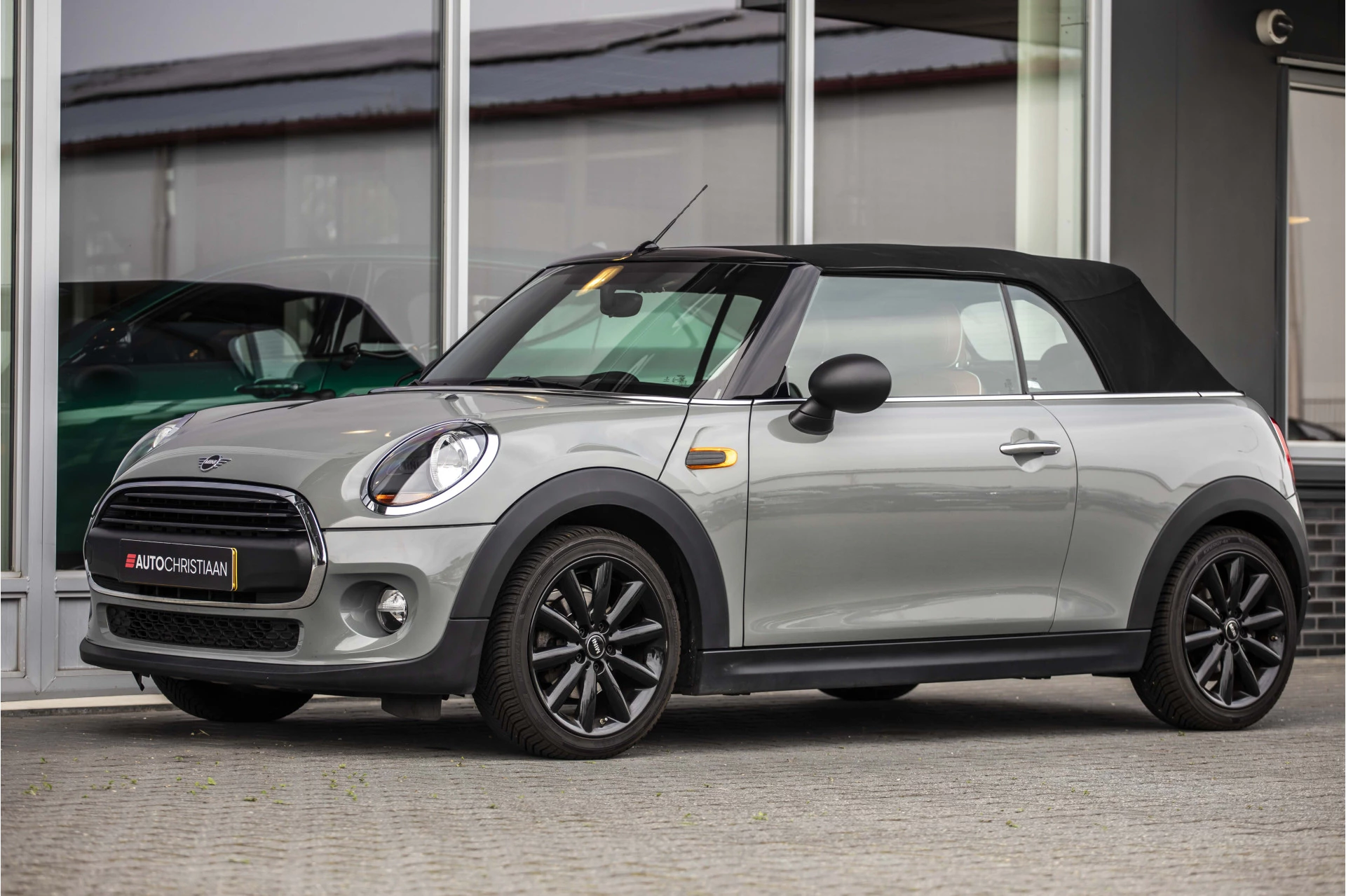 Hoofdafbeelding MINI One Cabrio