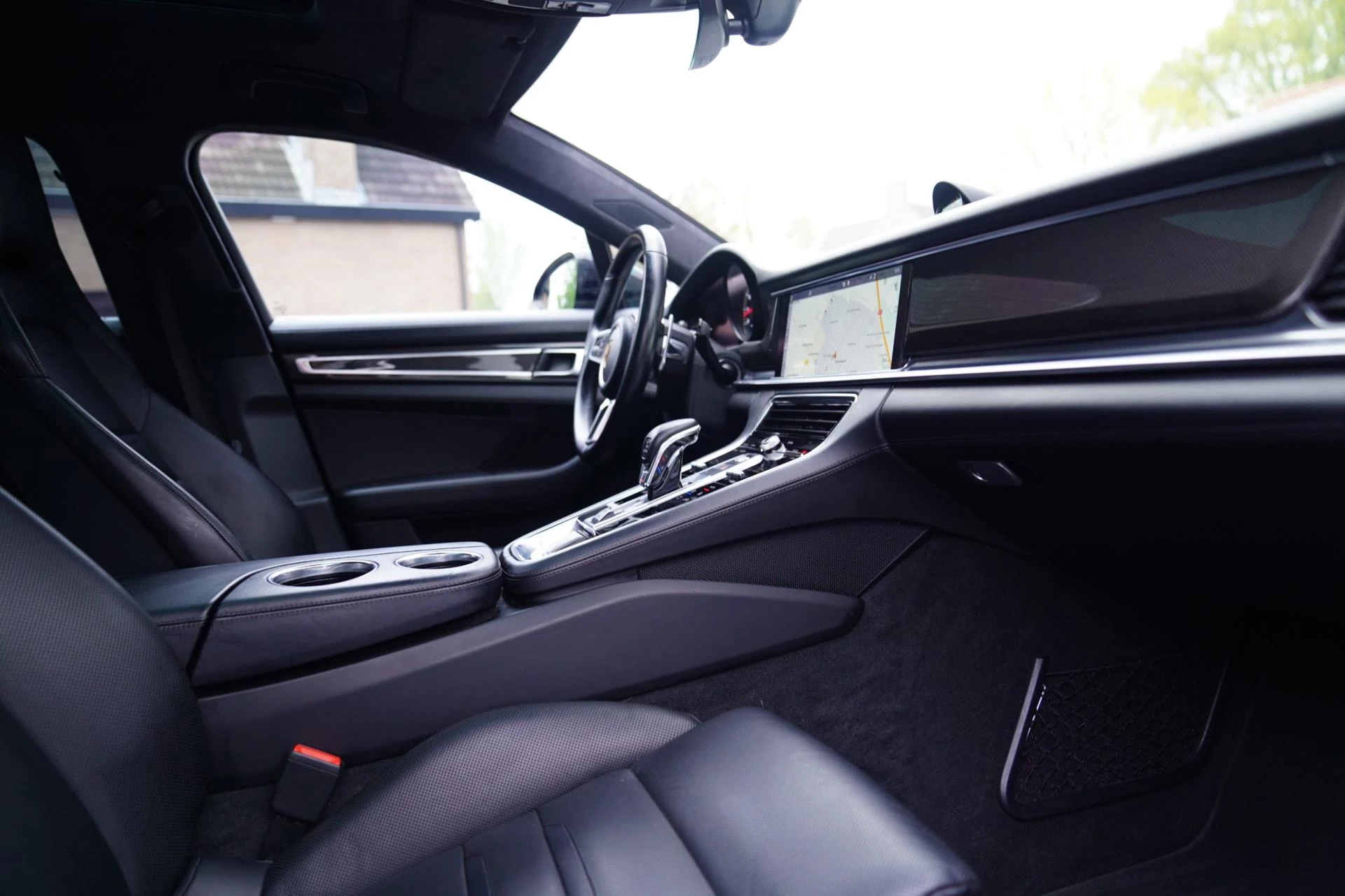 Hoofdafbeelding Porsche Panamera