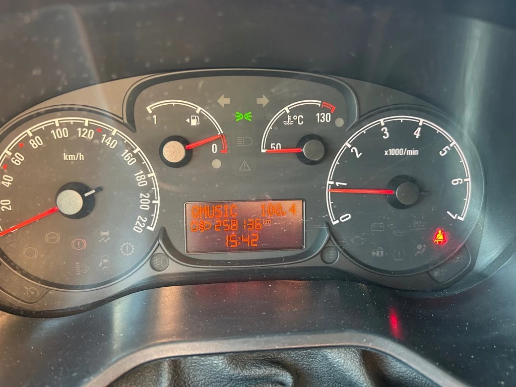 Hoofdafbeelding Opel Combo