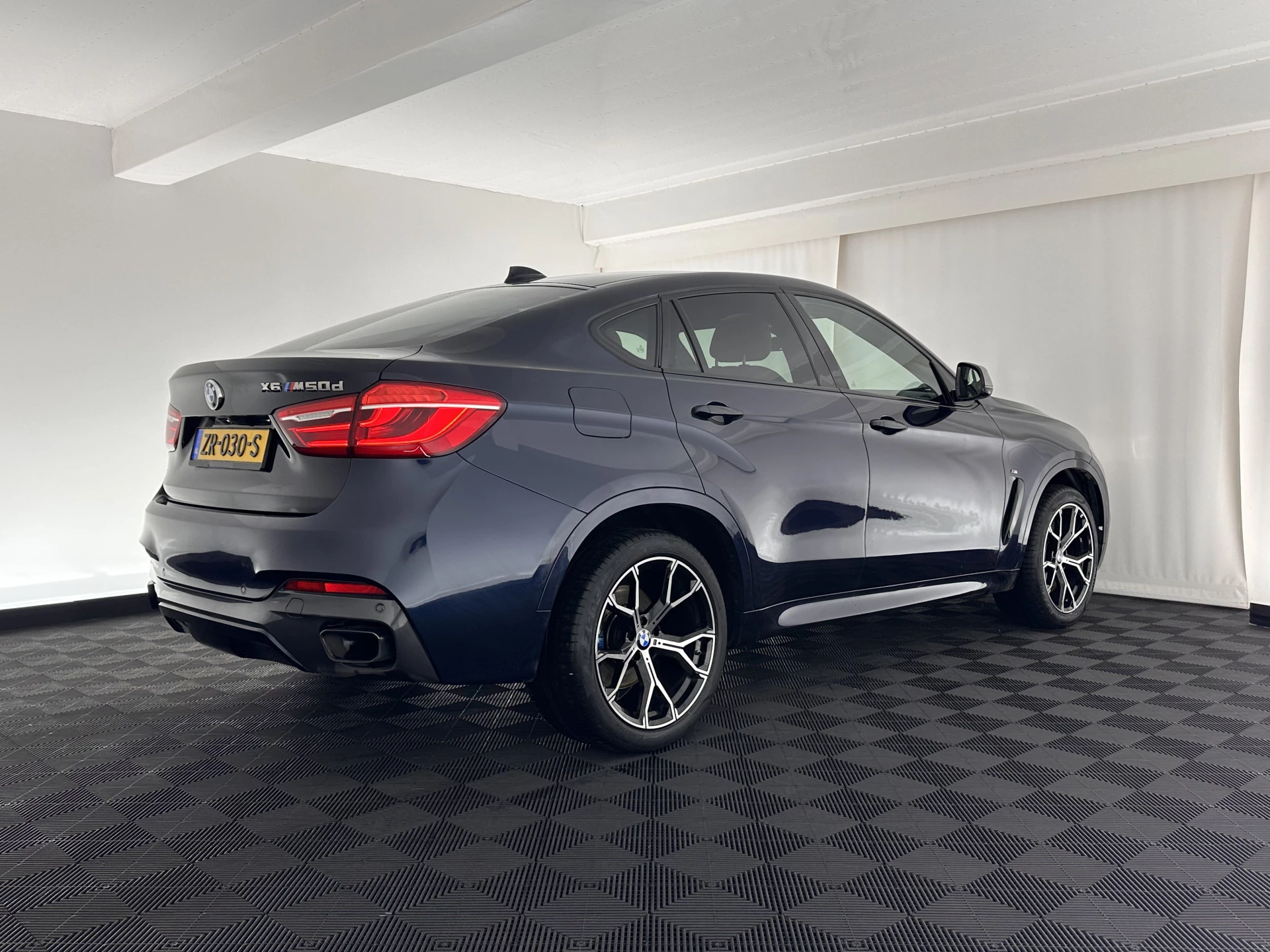 Hoofdafbeelding BMW X6