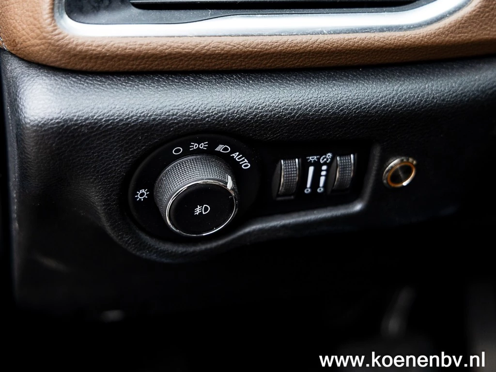 Hoofdafbeelding Chrysler Pacifica