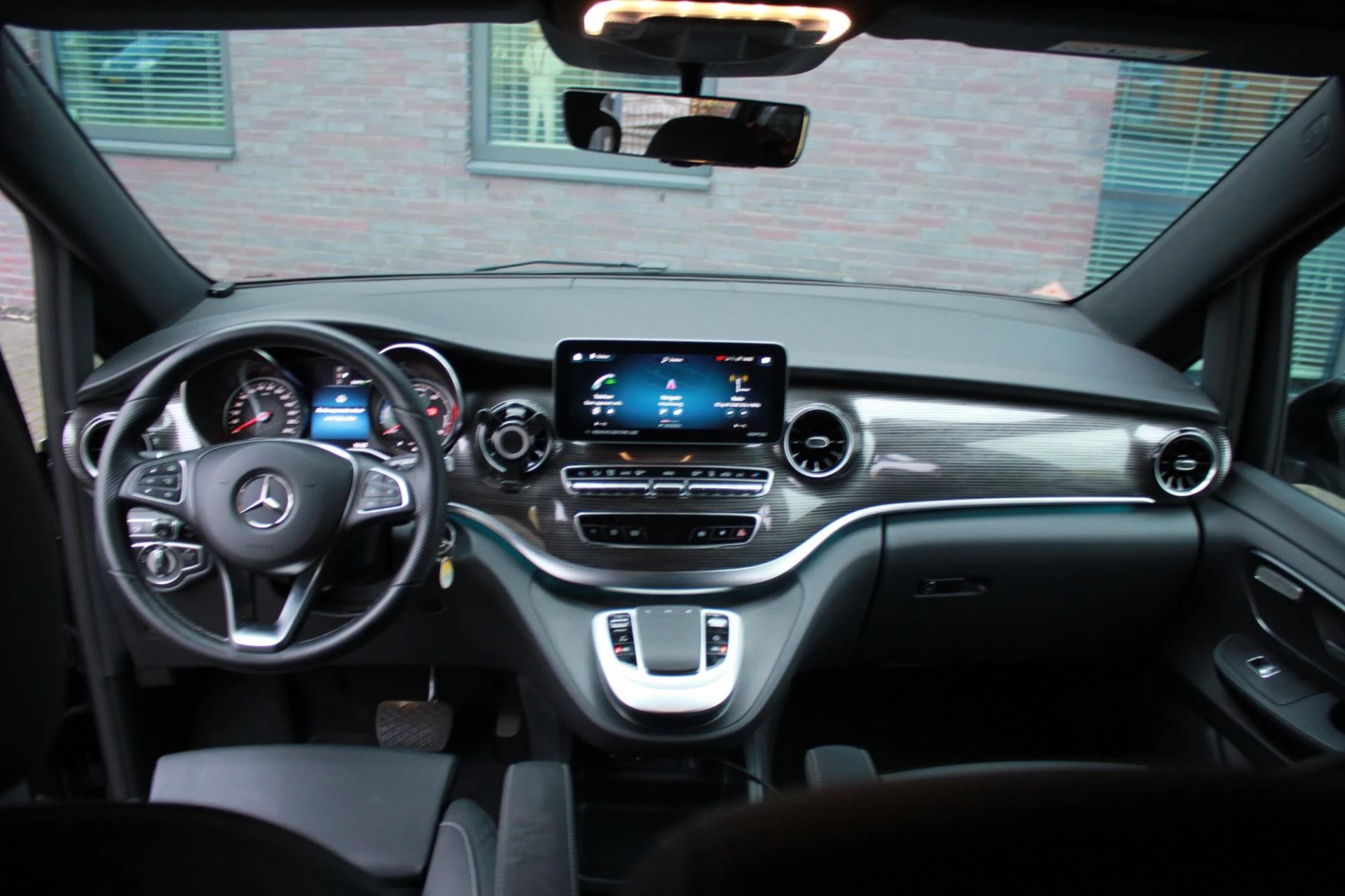 Hoofdafbeelding Mercedes-Benz EQV