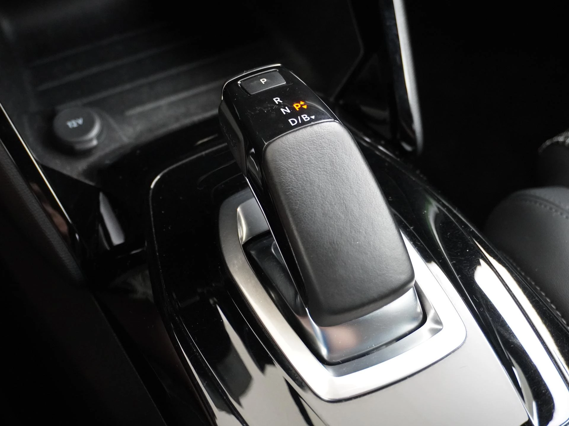 Hoofdafbeelding Peugeot e-2008