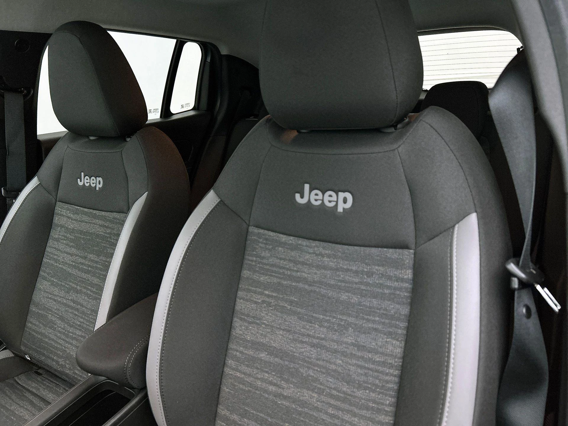 Hoofdafbeelding Jeep Avenger