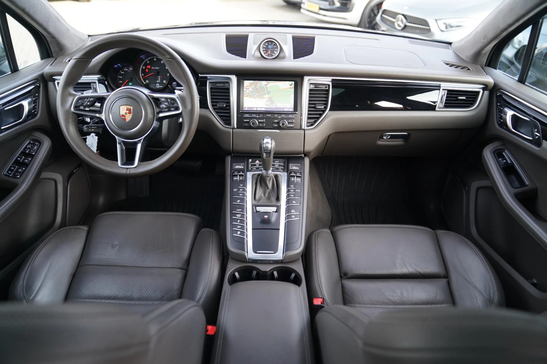 Hoofdafbeelding Porsche Macan