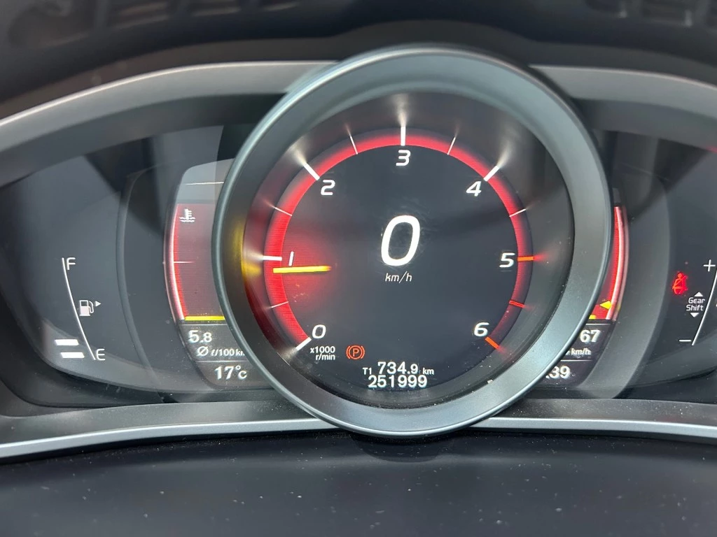 Hoofdafbeelding Volvo V40