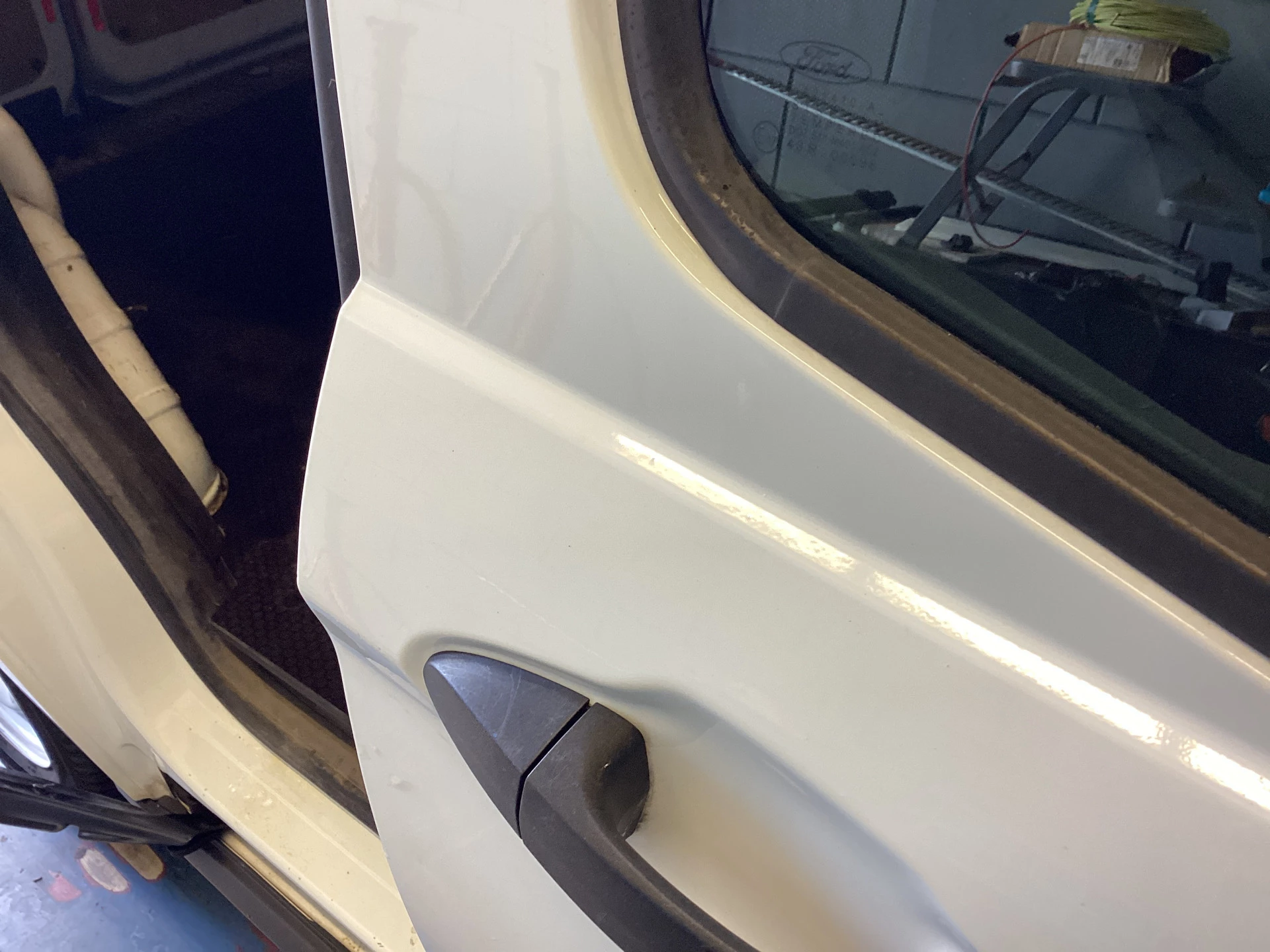 Hoofdafbeelding Ford Transit Courier