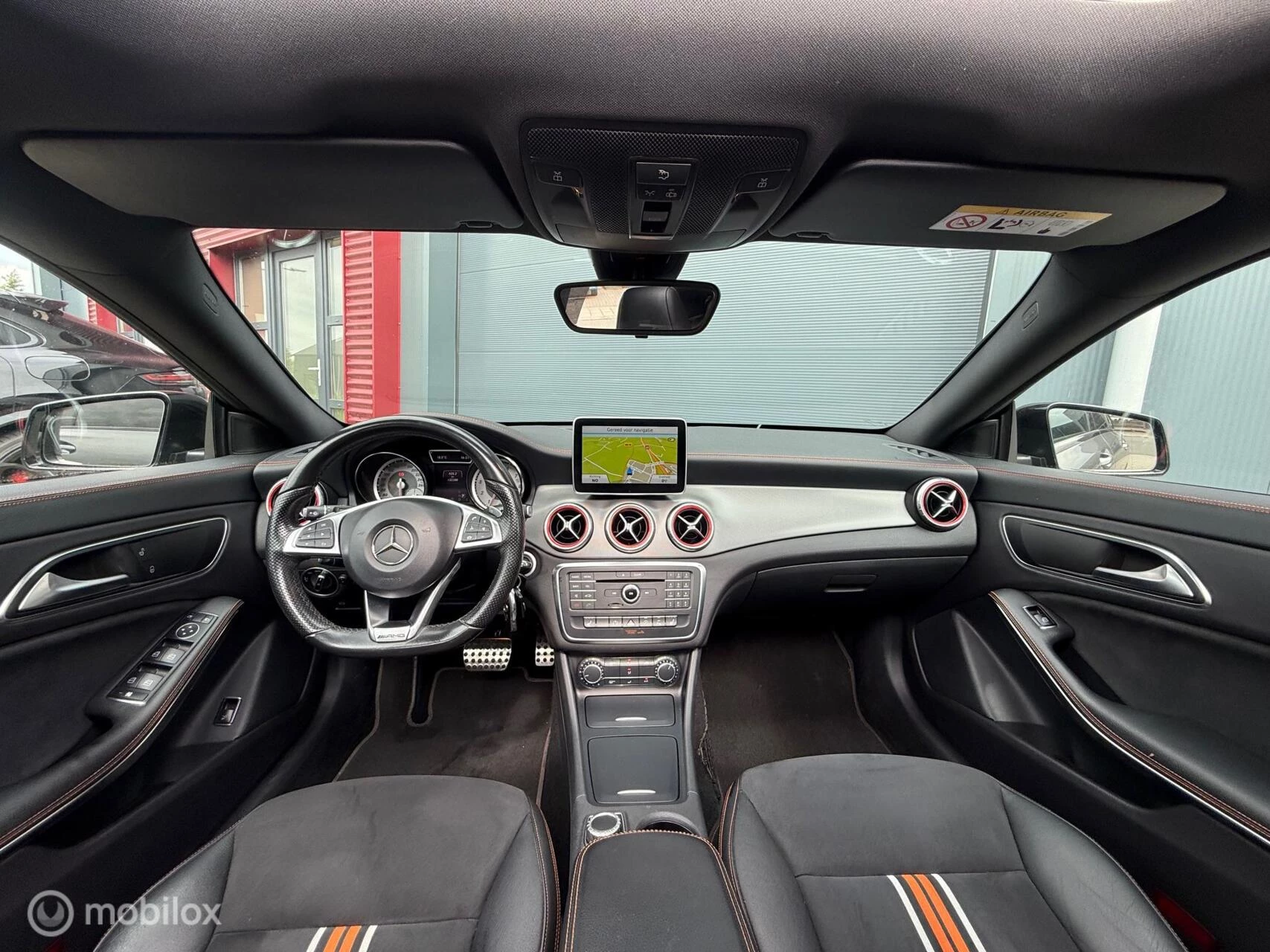 Hoofdafbeelding Mercedes-Benz CLA