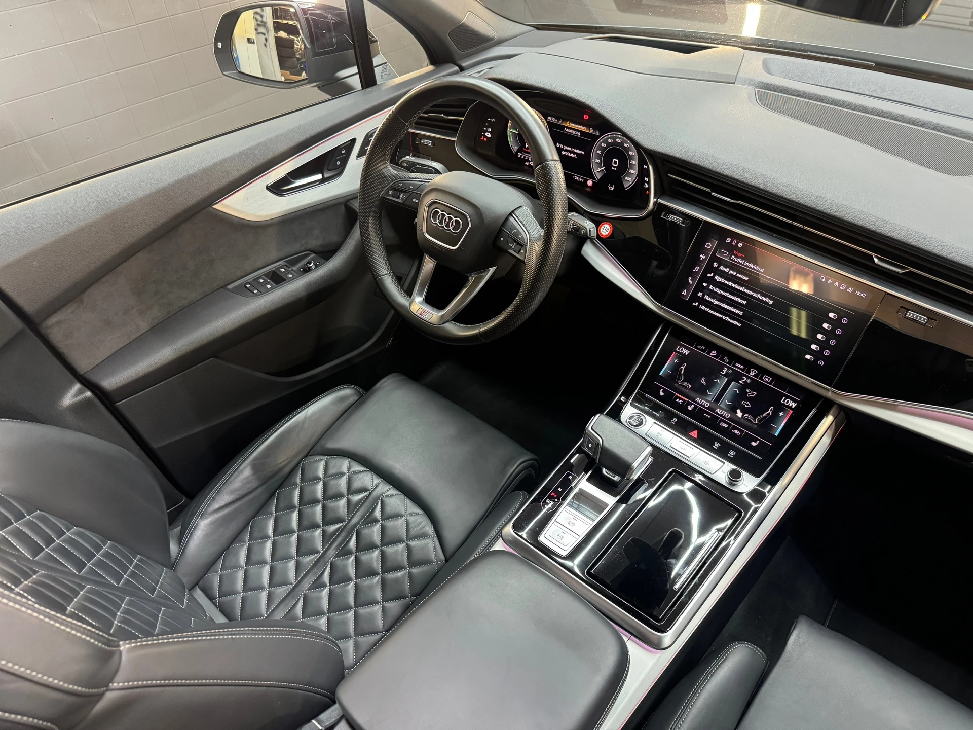 Hoofdafbeelding Audi Q7