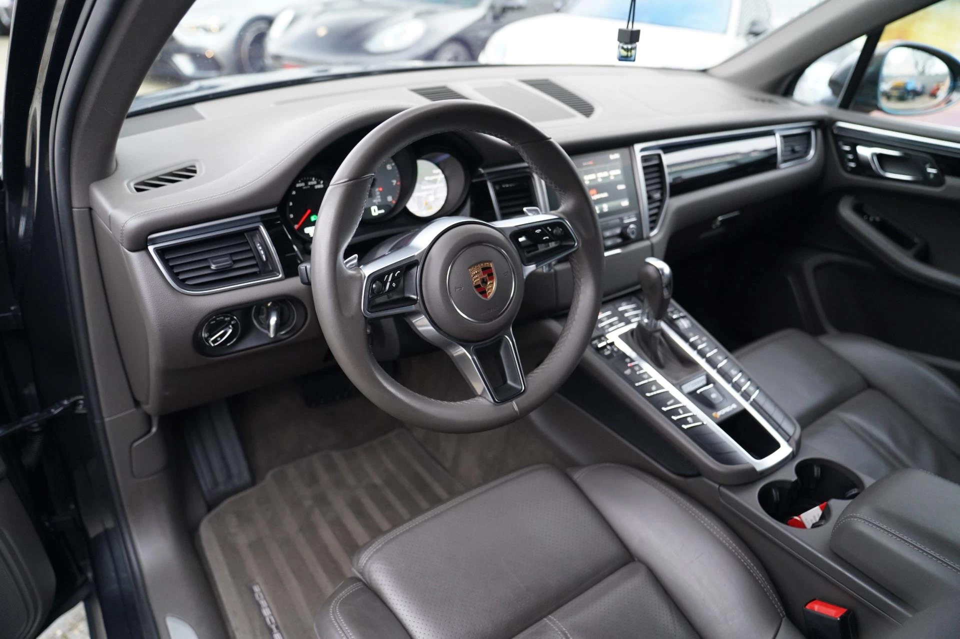 Hoofdafbeelding Porsche Macan