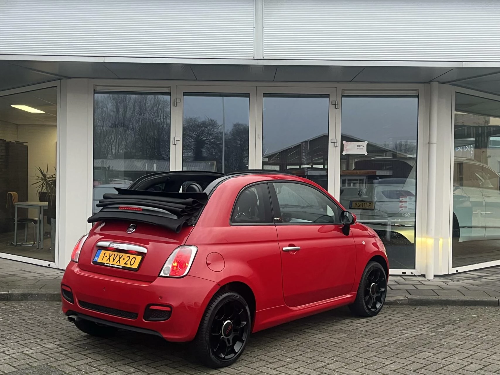 Hoofdafbeelding Fiat 500C