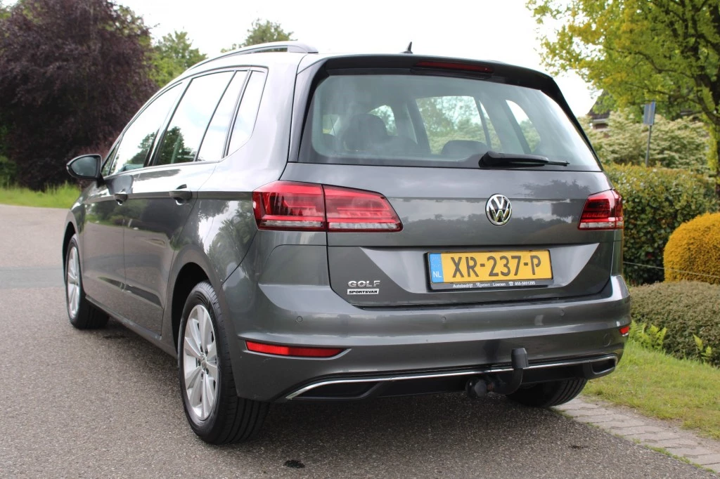 Hoofdafbeelding Volkswagen Golf Sportsvan