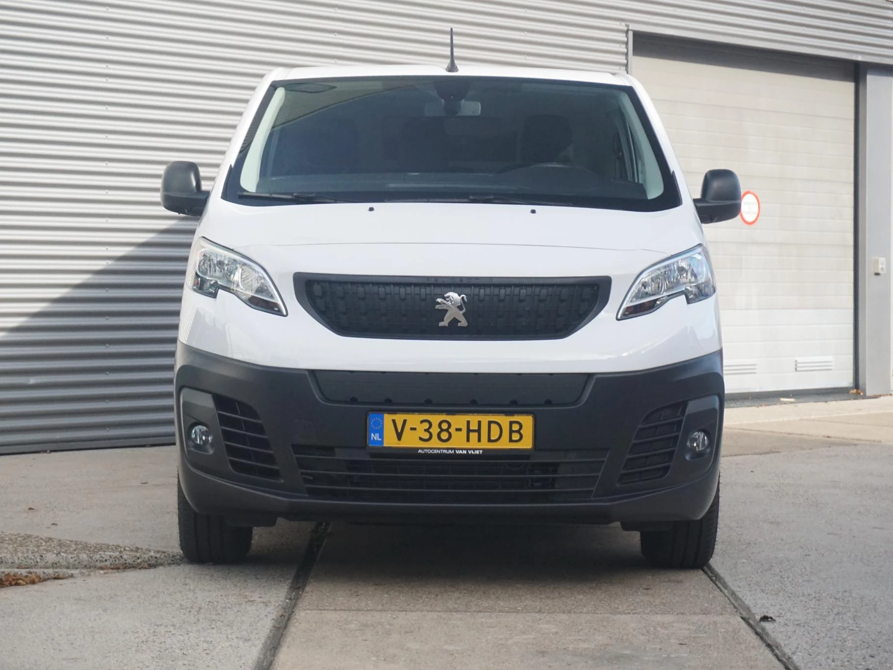 Hoofdafbeelding Peugeot e-Expert