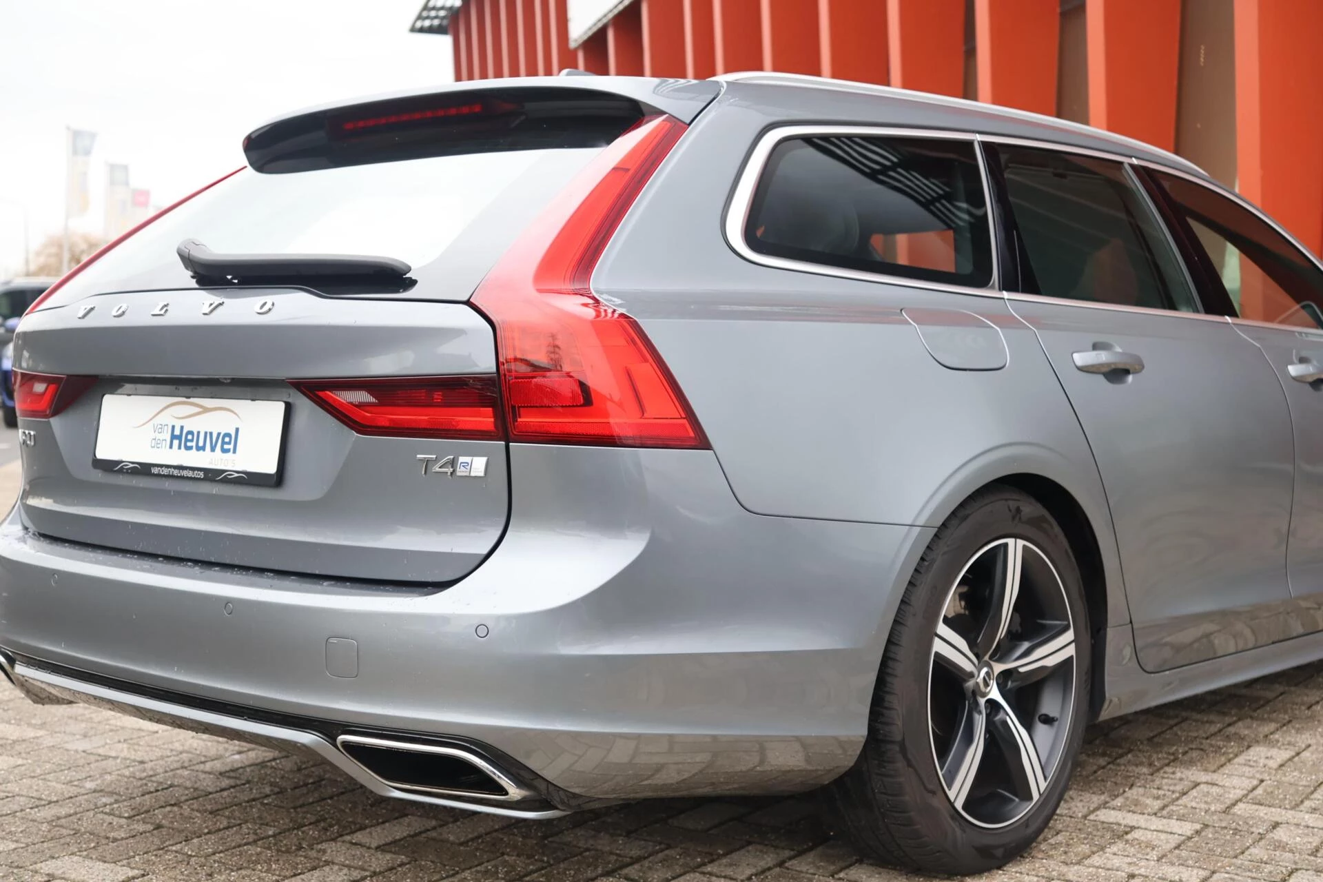 Hoofdafbeelding Volvo V90