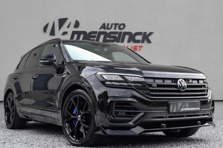 Volkswagen Touareg 3.0 TSI eHybrid 4MOTION R / Puglia/ Luchtvering/ Standkachel/ Panoramadak/ Trekhaak