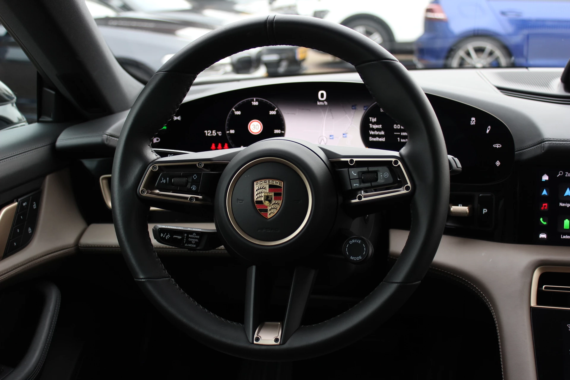 Hoofdafbeelding Porsche Taycan