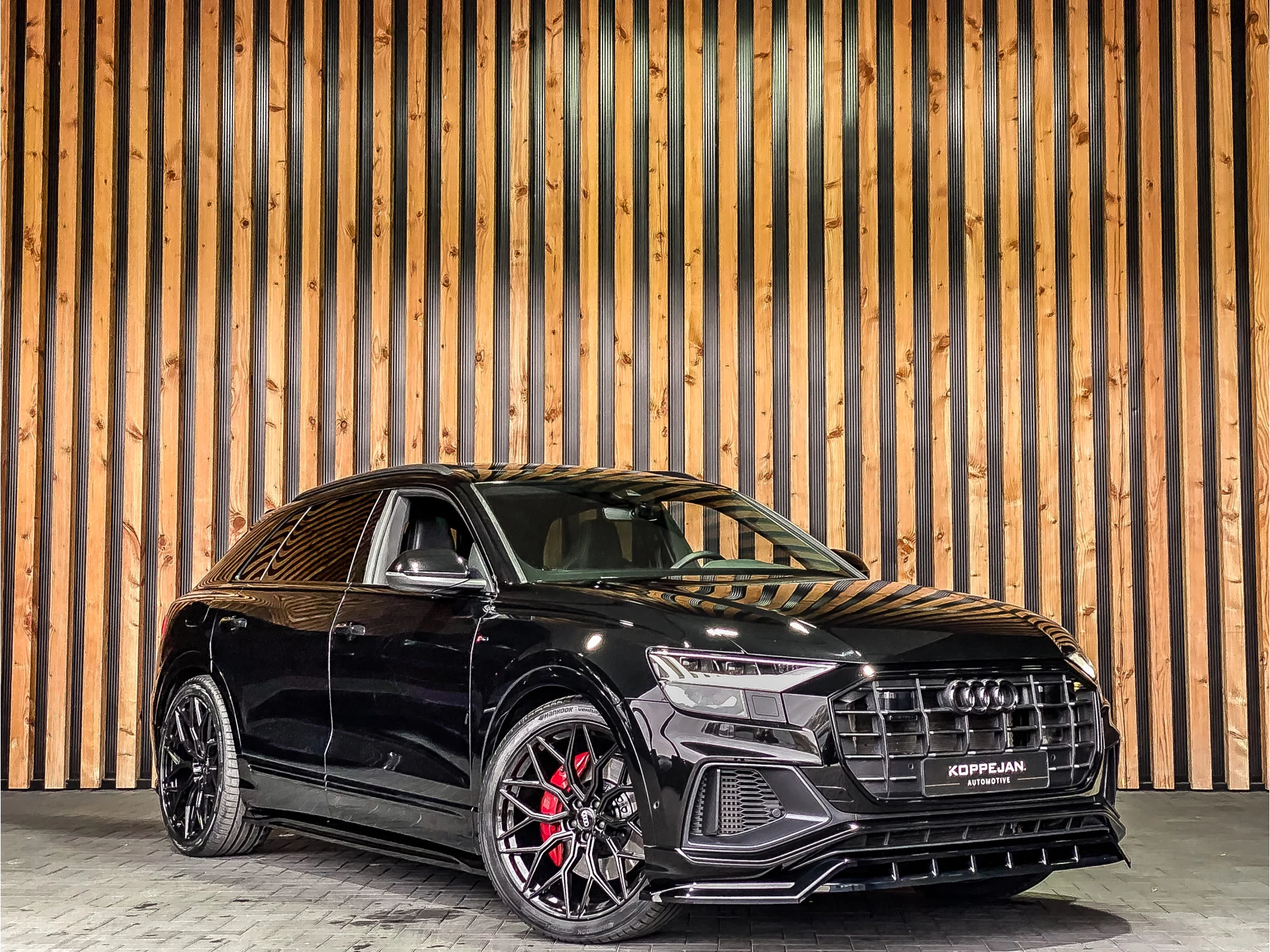 Hoofdafbeelding Audi Q8