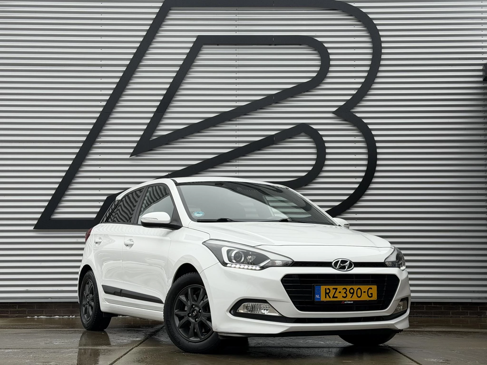 Hoofdafbeelding Hyundai i20