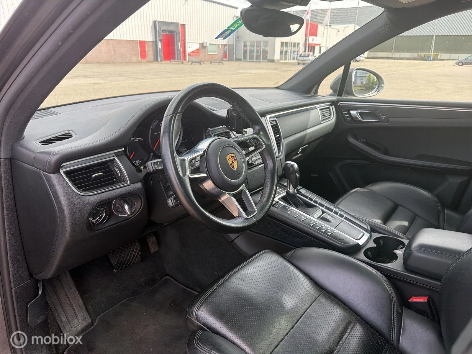 Hoofdafbeelding Porsche Macan
