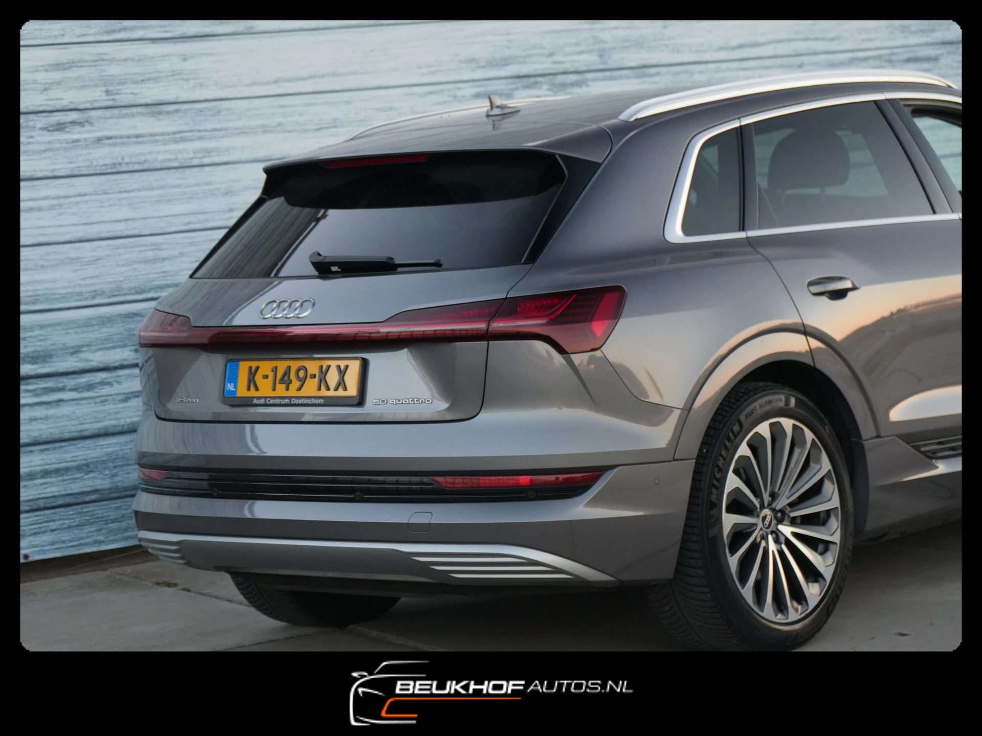 Hoofdafbeelding Audi e-tron