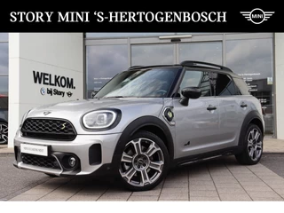 MINI Countryman Cooper SE ALL4 Classic Automaat / Panoramadak / Achteruitrijcamera / LED / Comfort Access / Active Cruise Control / Stoelverwarming