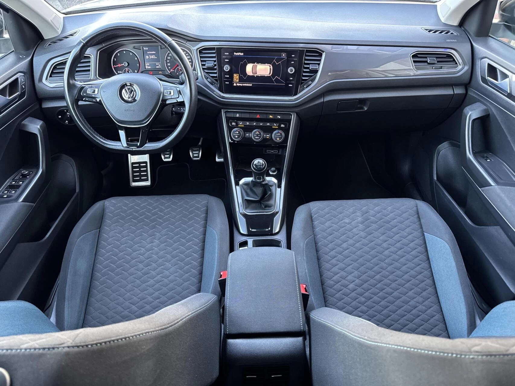 Hoofdafbeelding Volkswagen T-Roc