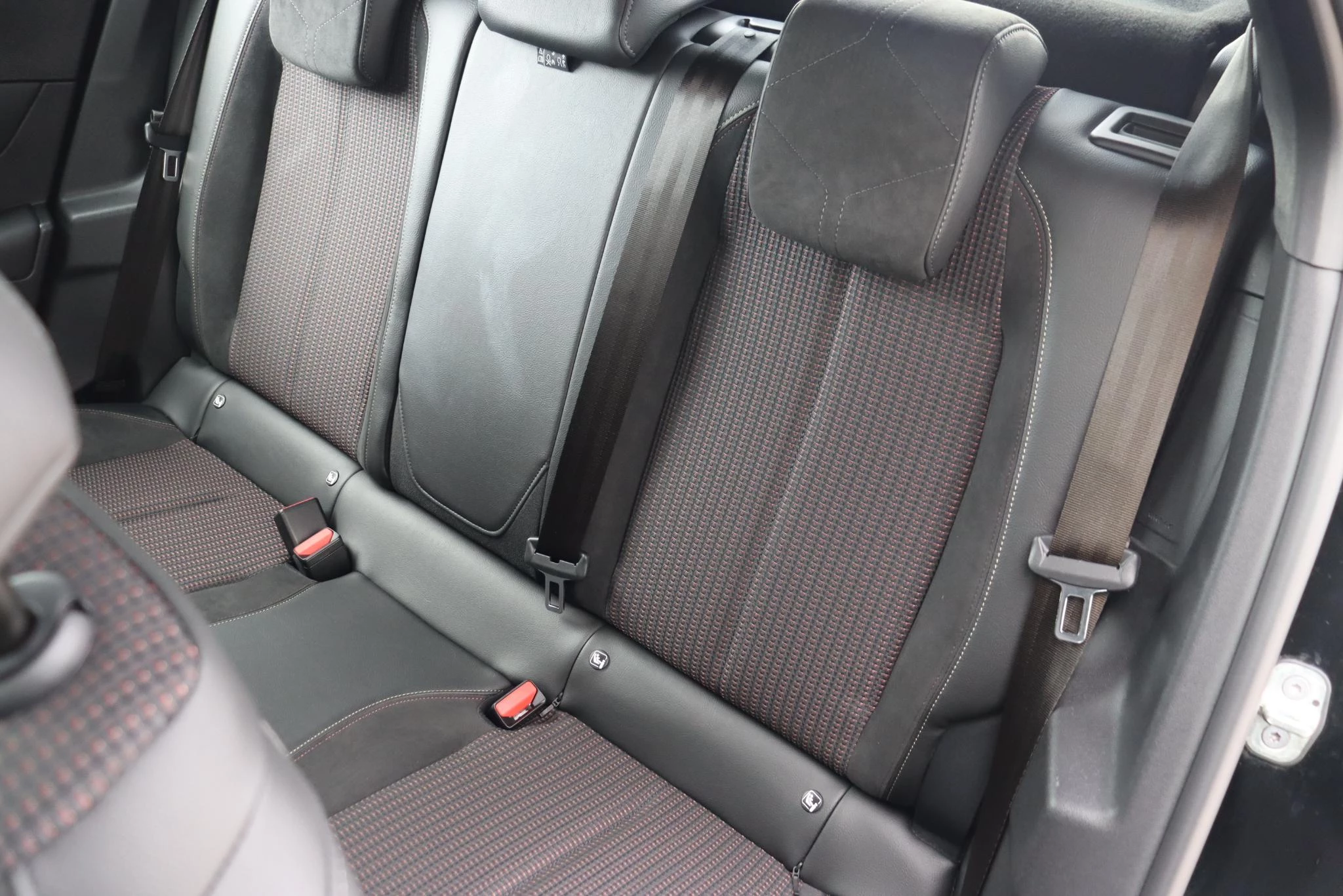 Hoofdafbeelding DS DS 3