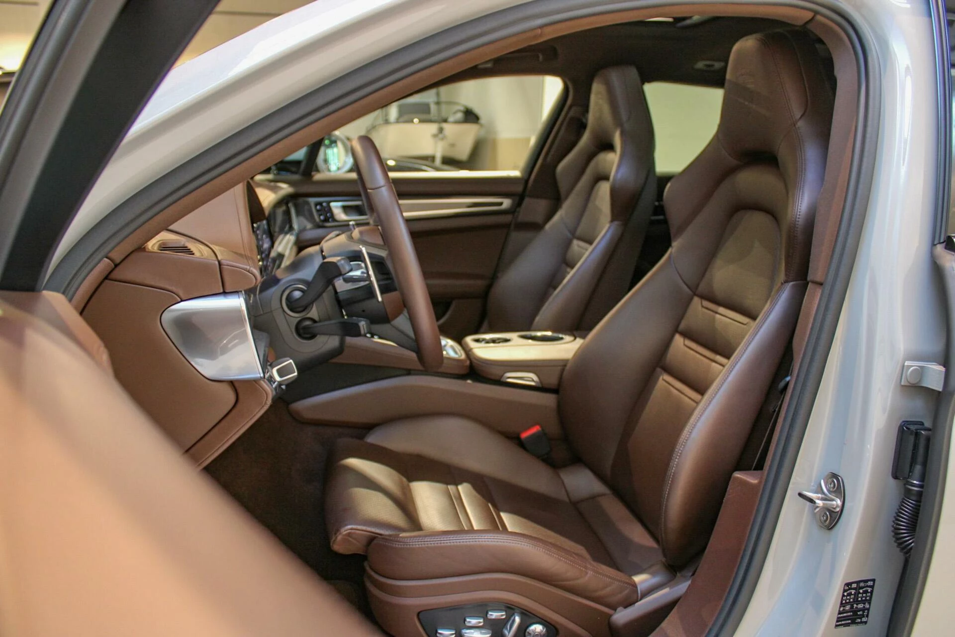 Hoofdafbeelding Porsche Panamera