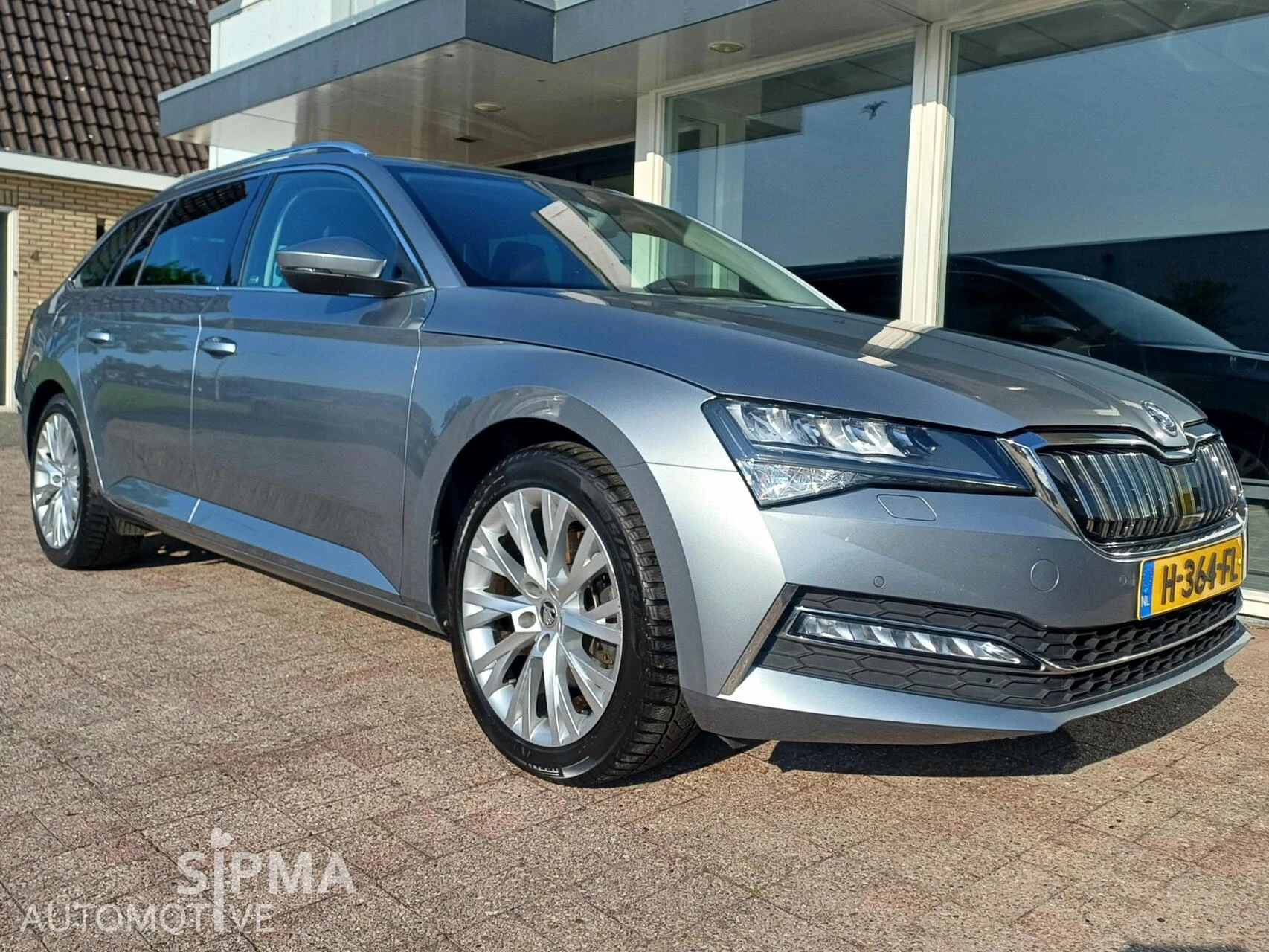 Hoofdafbeelding Škoda Superb