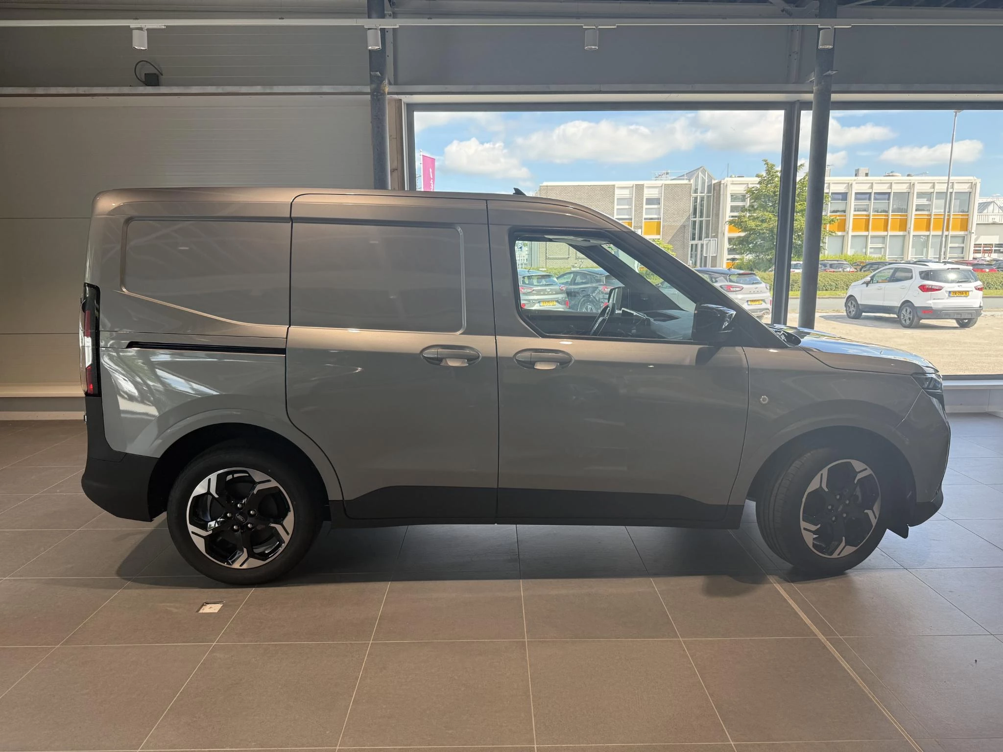 Hoofdafbeelding Ford Transit Courier