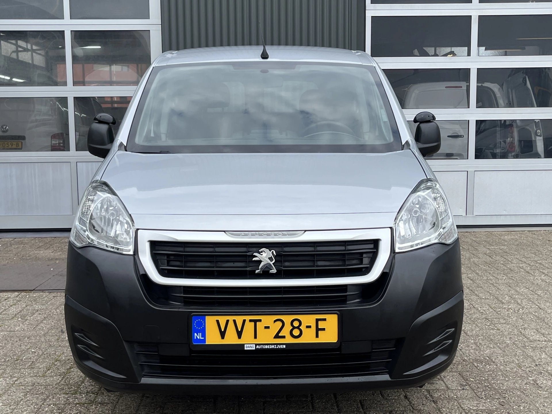 Hoofdafbeelding Peugeot Partner