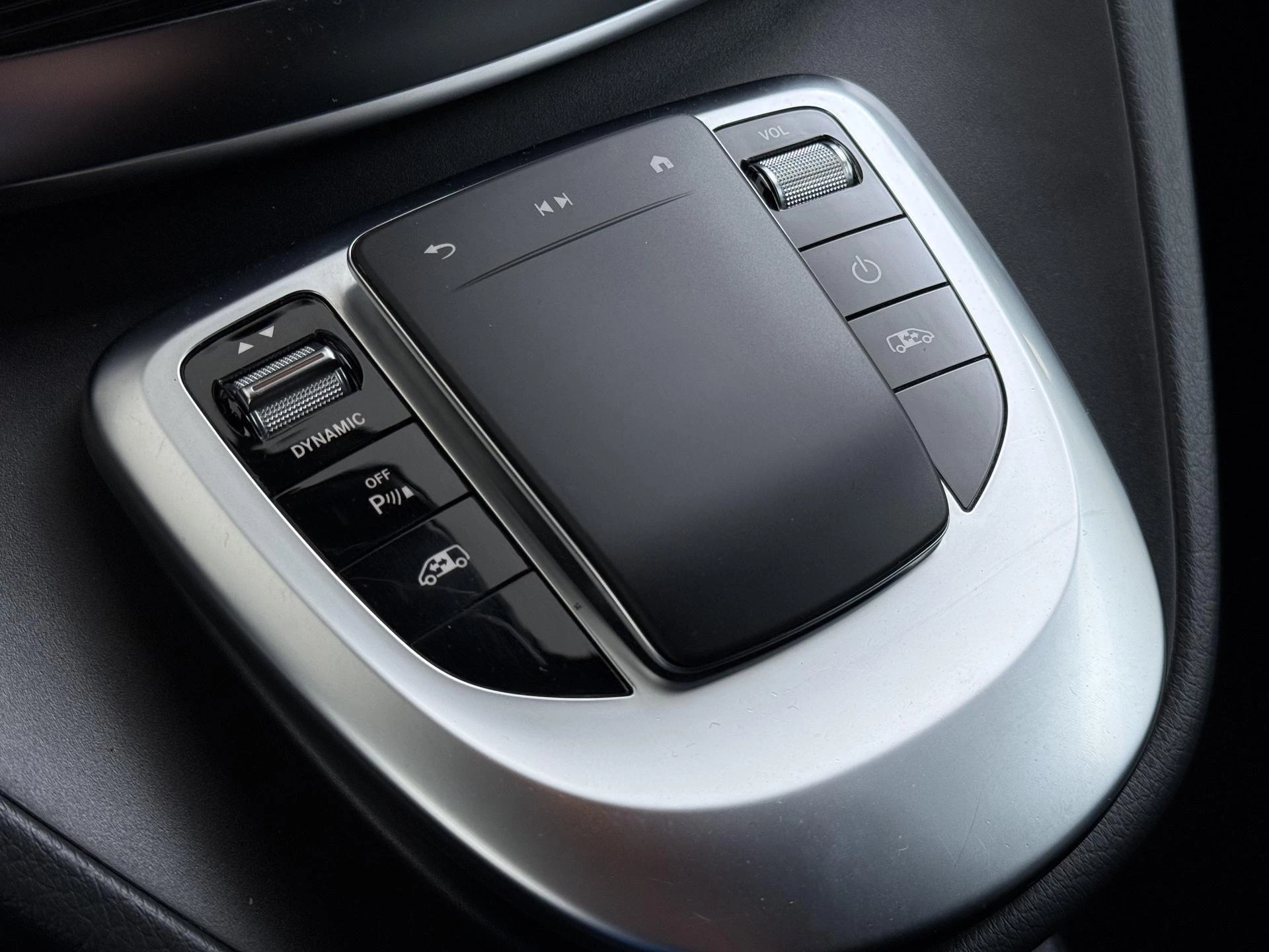 Hoofdafbeelding Mercedes-Benz EQV