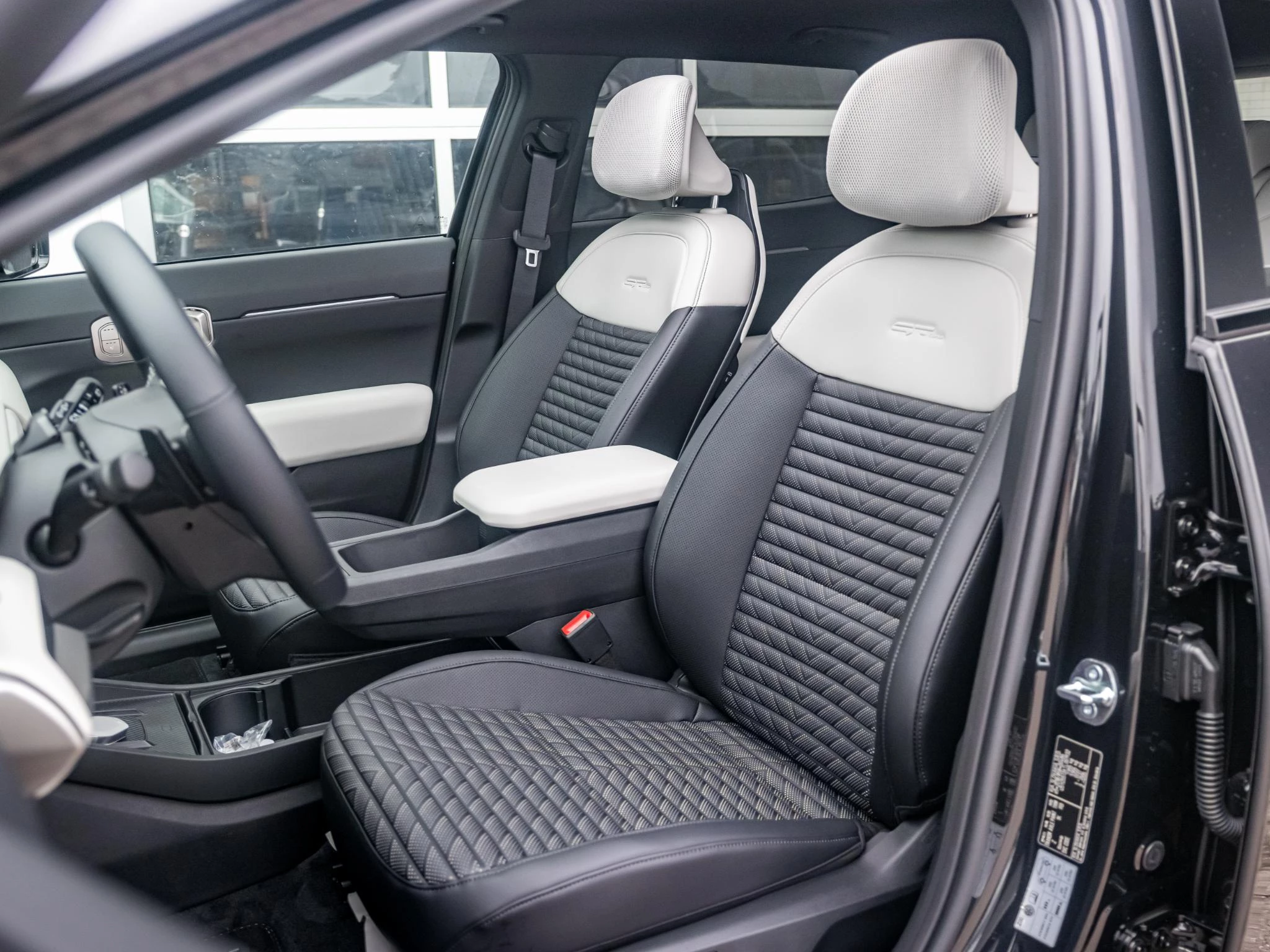 Hoofdafbeelding Kia EV4