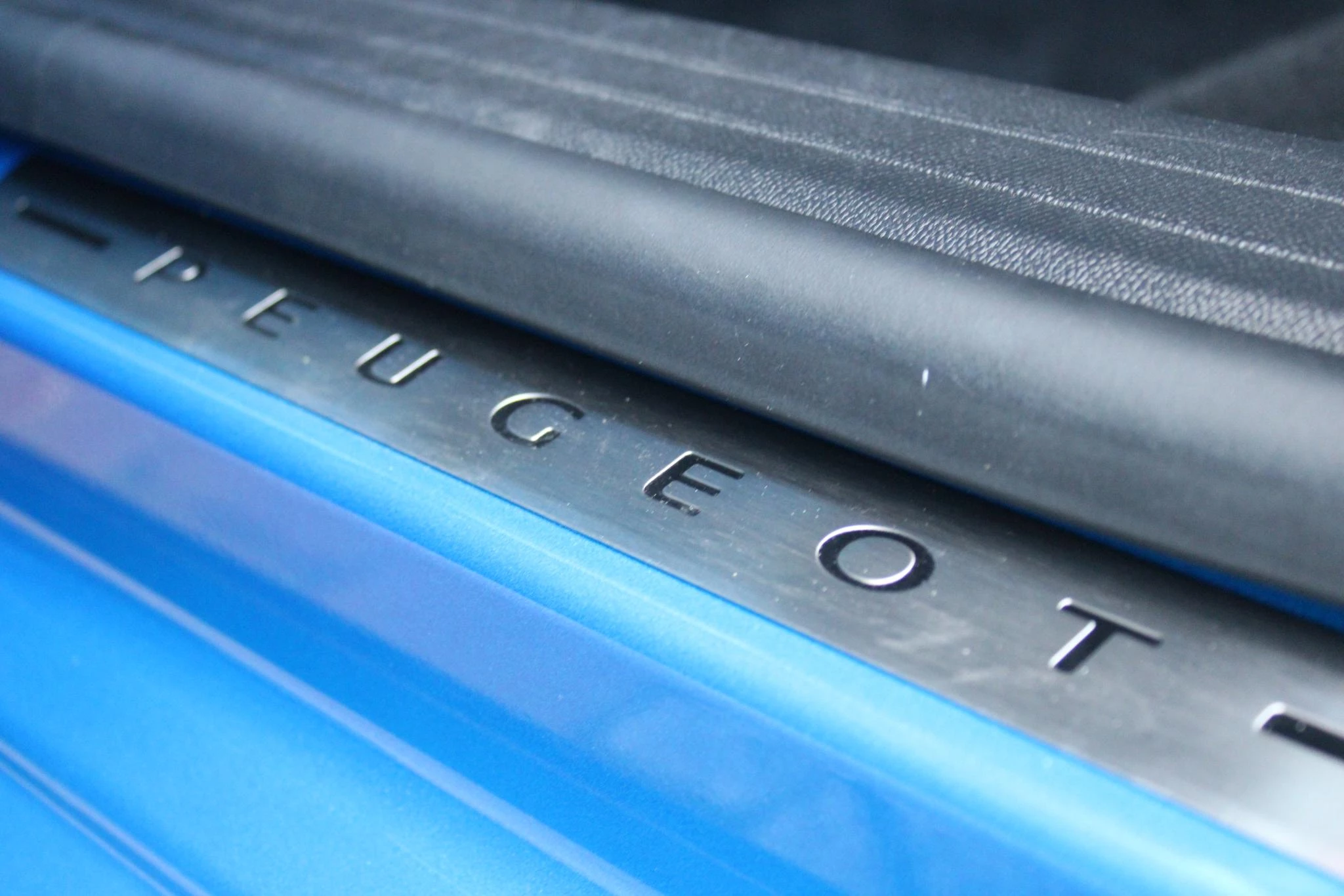 Hoofdafbeelding Peugeot e-208
