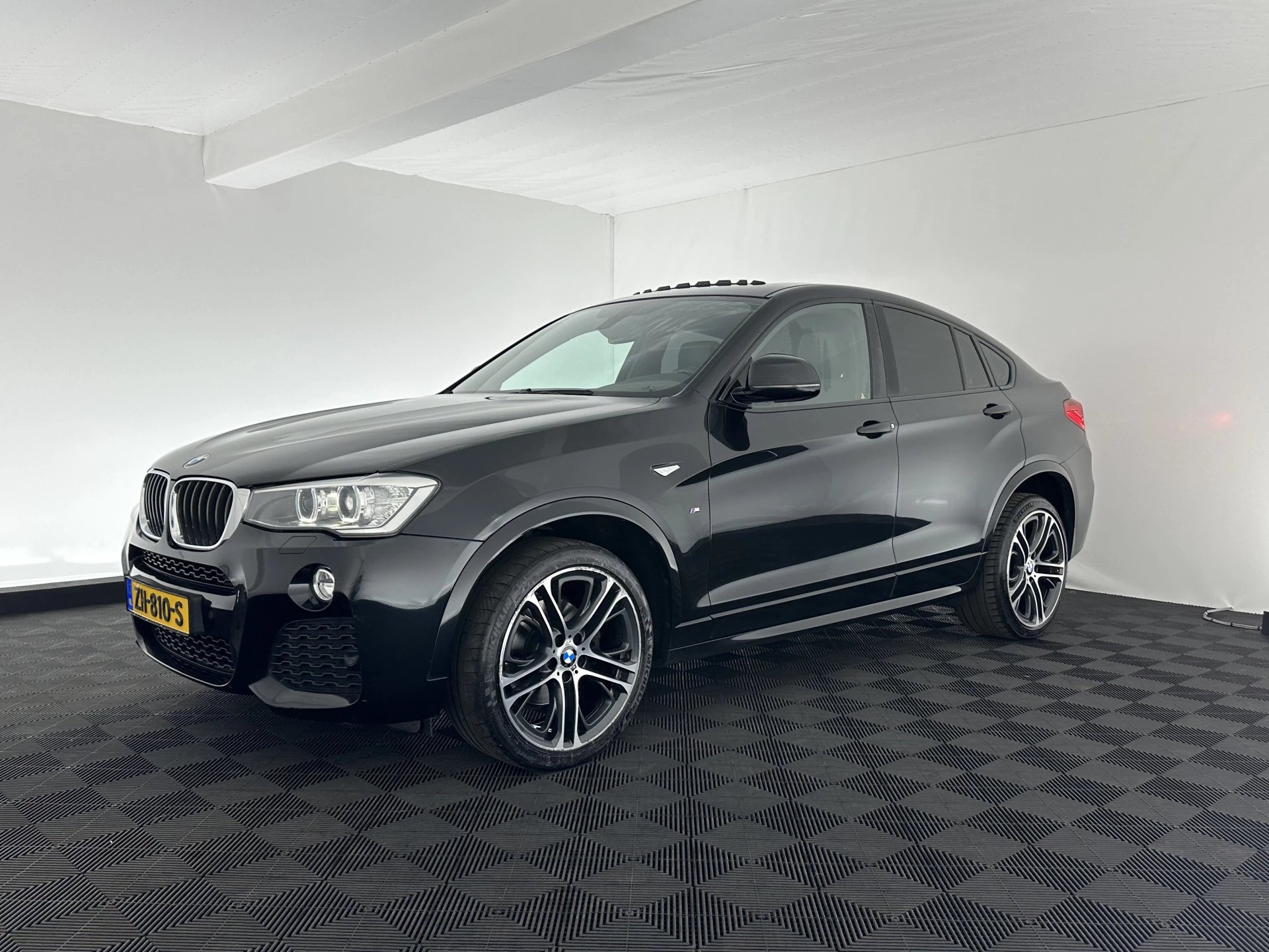 Hoofdafbeelding BMW X4