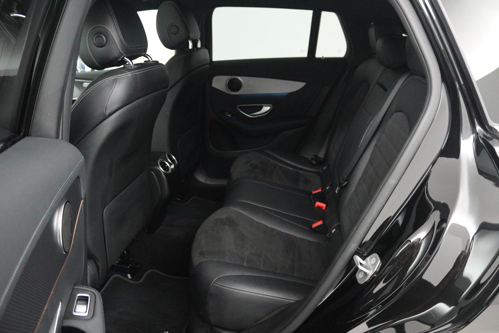 Hoofdafbeelding Mercedes-Benz EQC