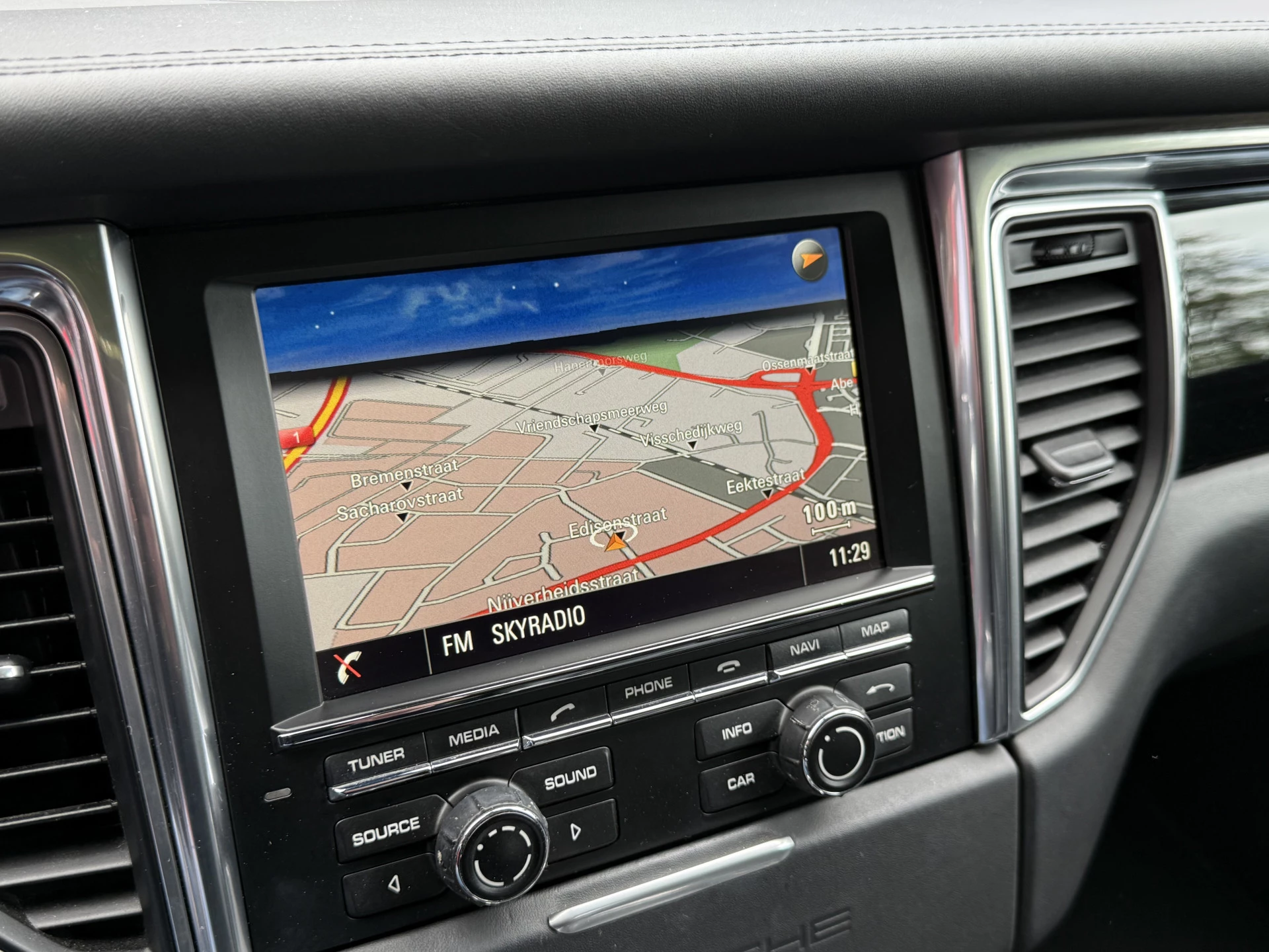 Hoofdafbeelding Porsche Macan