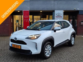 Toyota Yaris Cross 1.5 Hybrid BUSINESS PLUS KEYLESS NAVI PARK-SENSOREN CLIMA AD-CRUISE APPLE/ANDROID CAMERA 16'' LM-VELGEN