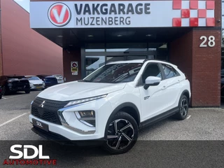 Mitsubishi Eclipse Cross 2.4 PHEV Intense // LED // CAMERA // KEYLESS // CARPLAY // CLIMA // STOELVERWARMING //