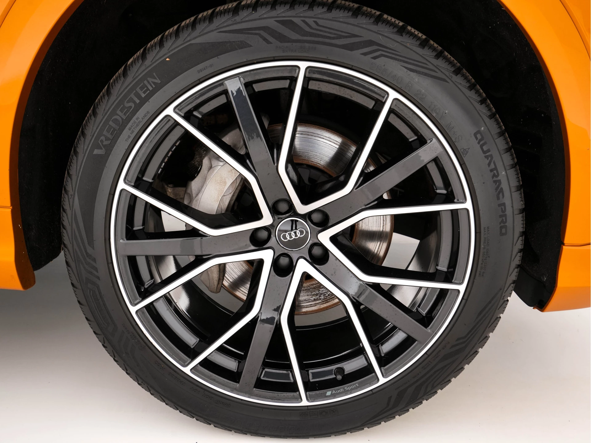 Hoofdafbeelding Audi Q8
