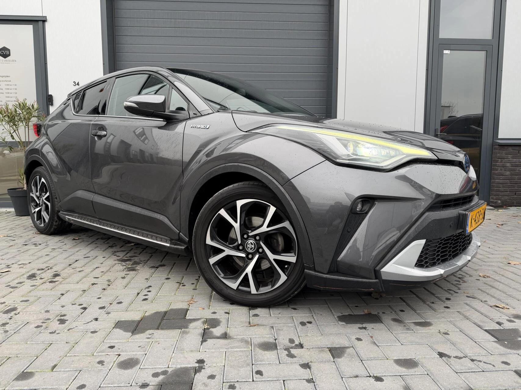Hoofdafbeelding Toyota C-HR