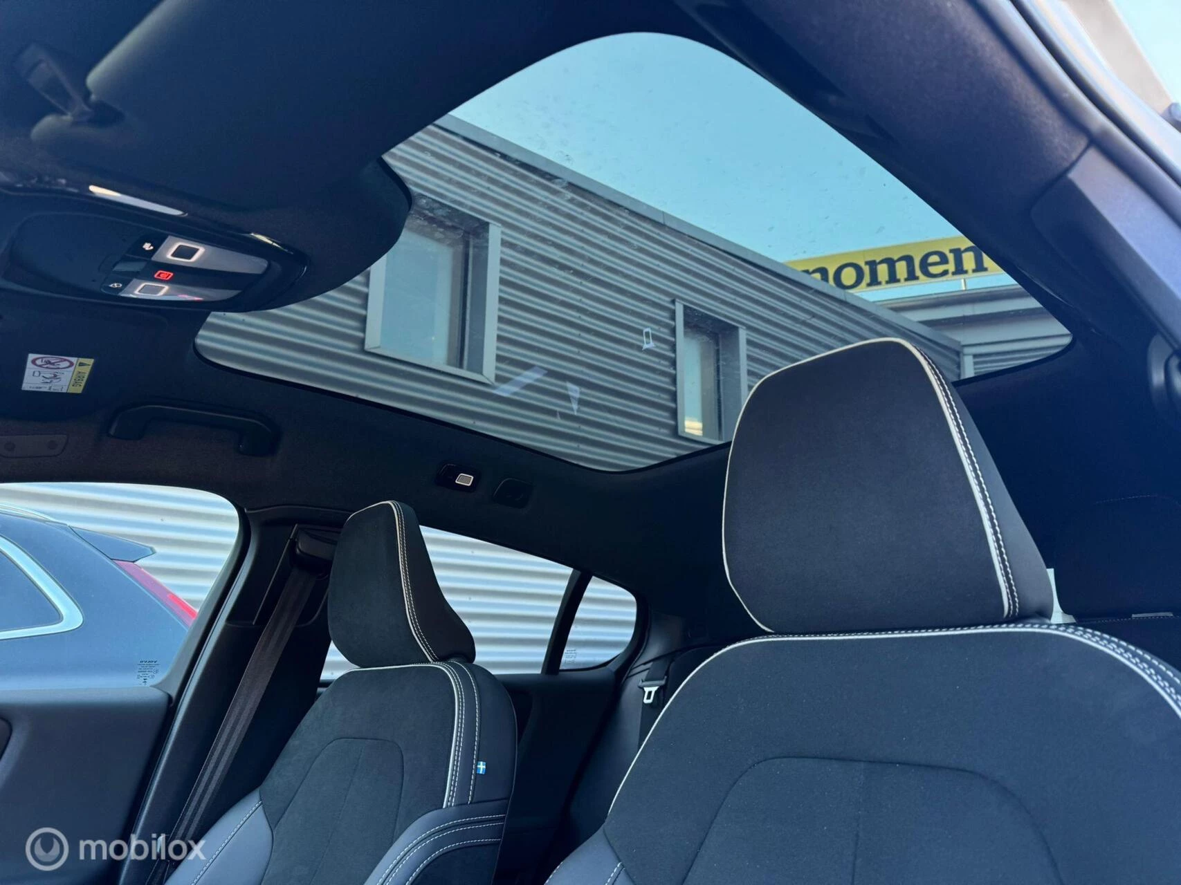 Hoofdafbeelding Volvo C40