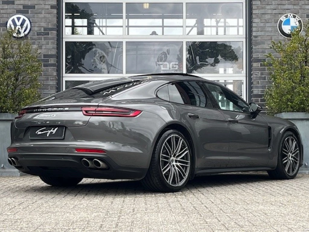 Hoofdafbeelding Porsche Panamera