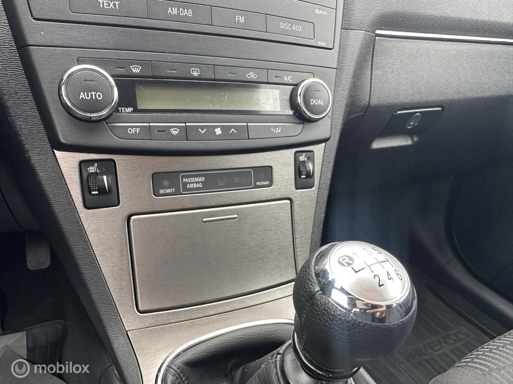 Hoofdafbeelding Toyota Avensis