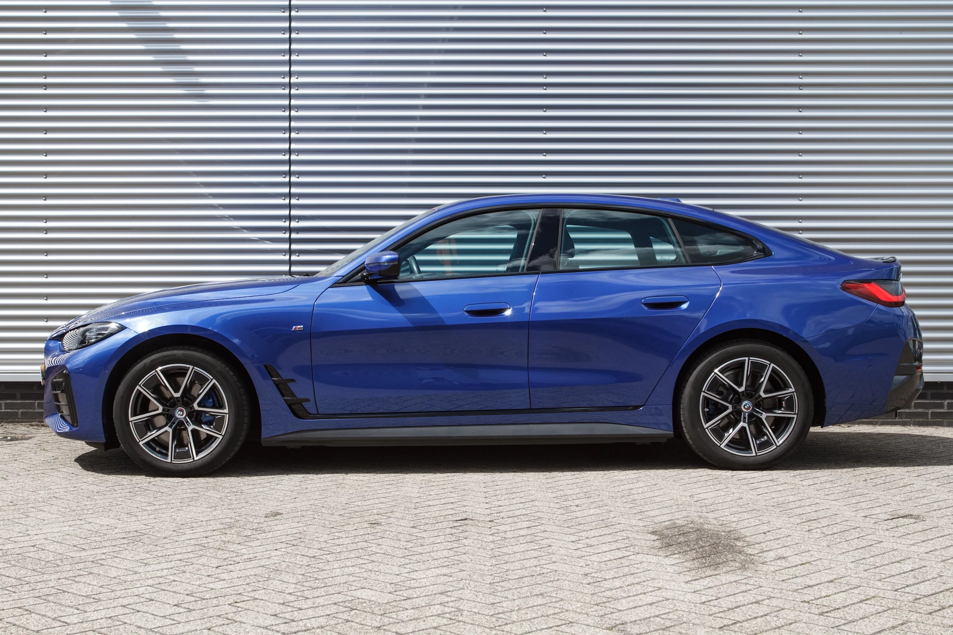 Hoofdafbeelding BMW i4