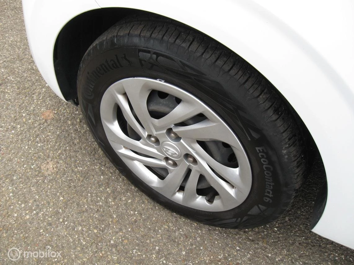 Hoofdafbeelding Hyundai i10