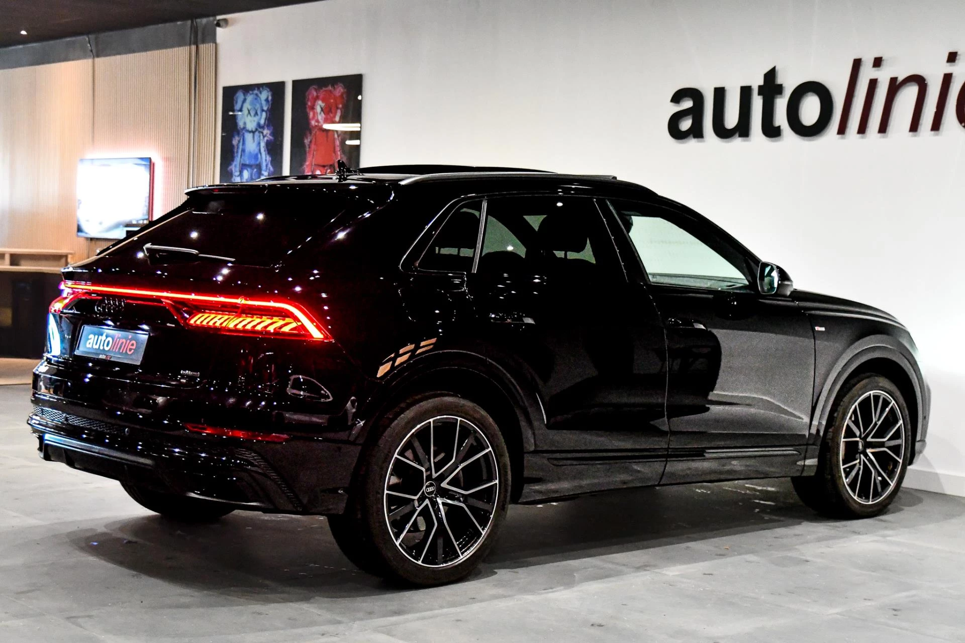 Hoofdafbeelding Audi Q8